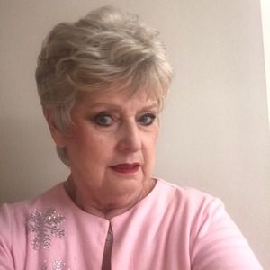 Meet your Posher, Sandy